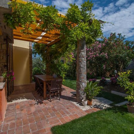 Sesto Armonico B&B Palazzolo  Luaran gambar