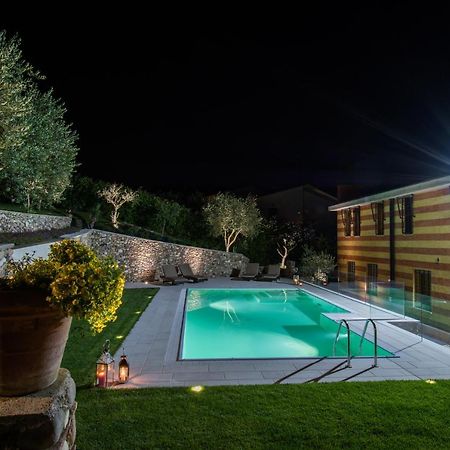 Sesto Armonico B&B Palazzolo  Luaran gambar