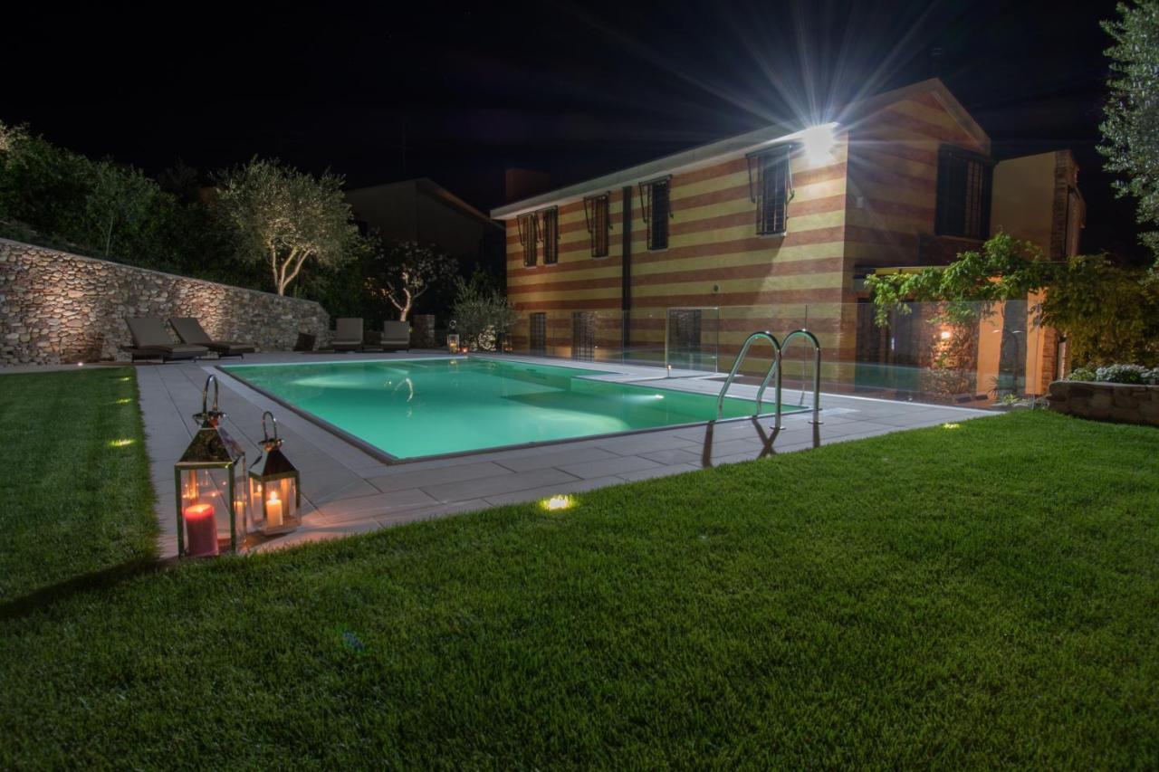 Sesto Armonico B&B Palazzolo  Luaran gambar