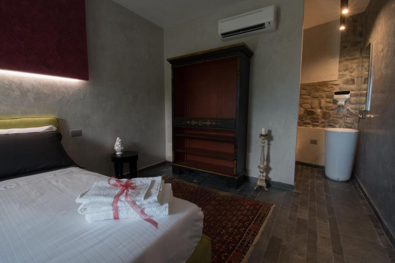 Sesto Armonico B&B Palazzolo  Luaran gambar