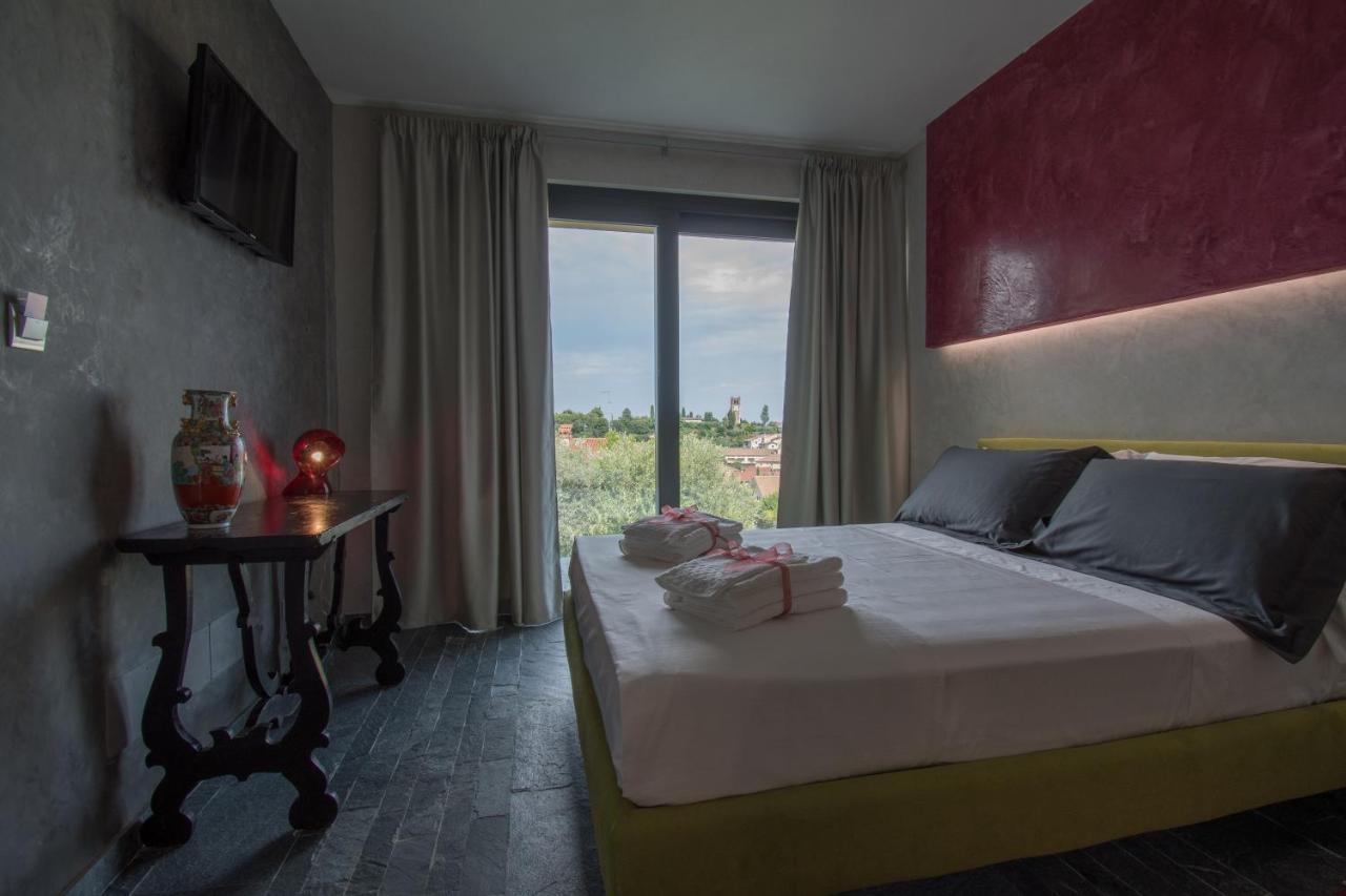 Sesto Armonico B&B Palazzolo  Luaran gambar