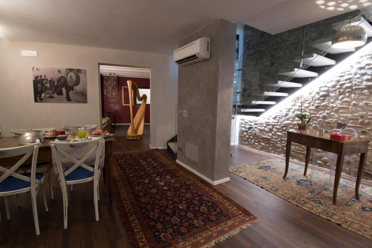 Sesto Armonico B&B Palazzolo  Luaran gambar