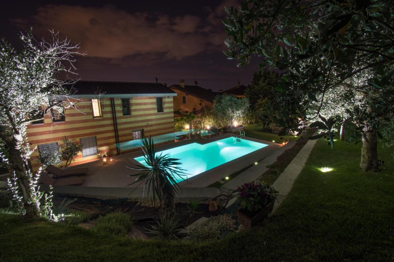 Sesto Armonico B&B Palazzolo  Luaran gambar